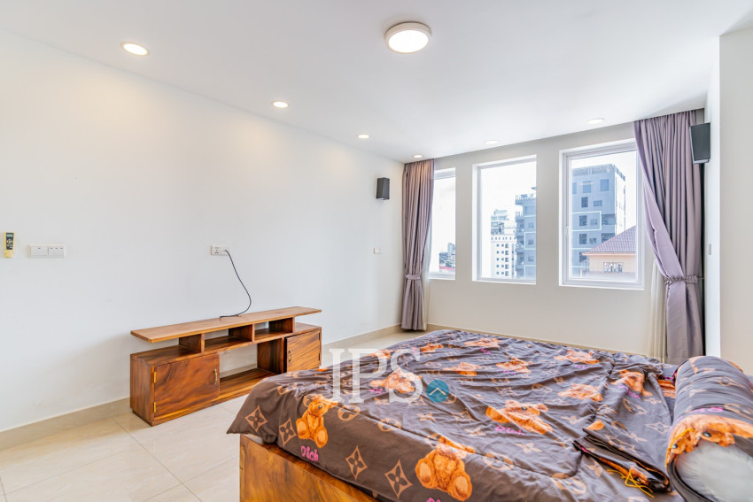 2 Bedroom Serviced Apartment For Rent - Toul Tum Poung 1, Phnom Penh