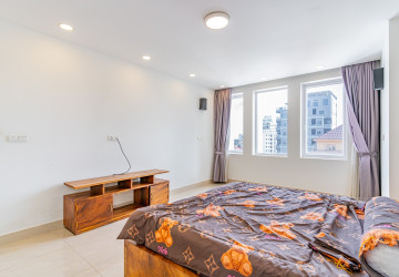 2 Bedroom Serviced Apartment For Rent - Toul Tum Poung 1, Phnom Penh thumbnail