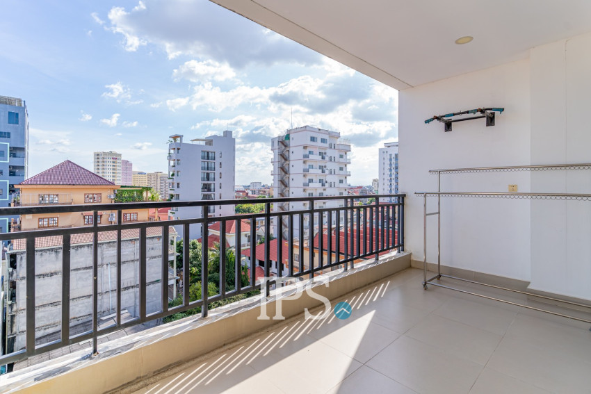 2 Bedroom Serviced Apartment For Rent - Toul Tum Poung 1, Phnom Penh