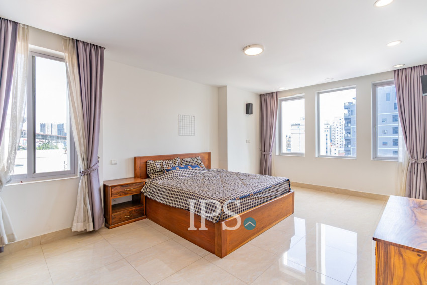 2 Bedroom Serviced Apartment For Rent - Toul Tum Poung 1, Phnom Penh