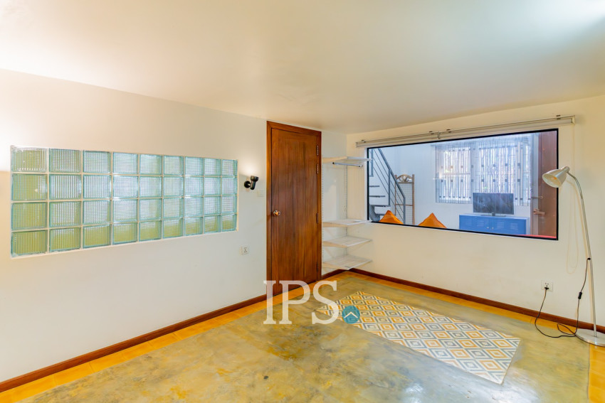 Duplex 2 Bedroom Serviced Apartment For Rent - BKK3, Phnom Penh