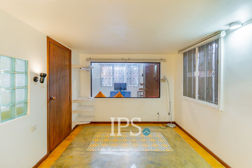 Duplex 2 Bedroom Serviced Apartment For Rent - BKK3, Phnom Penh