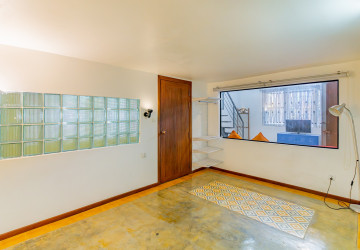 Duplex 2 Bedroom Serviced Apartment For Rent - BKK3, Phnom Penh thumbnail