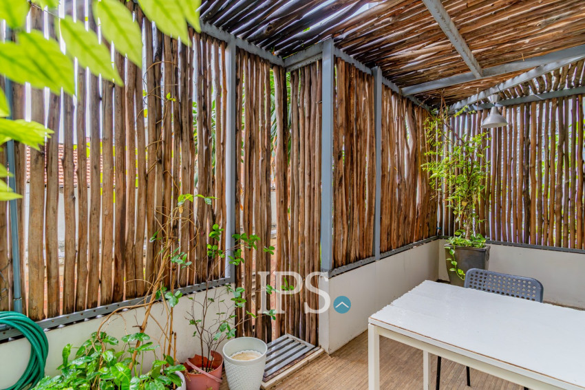 Duplex 2 Bedroom Serviced Apartment For Rent - BKK3, Phnom Penh