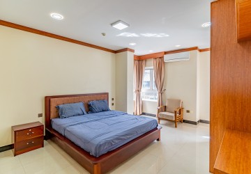 2 Bedroom Serviced Apartment For Rent - Tek Laak 1, Phnom Penh thumbnail