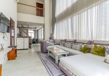 3 Bedroom Duplex Penthouse For Rent - Tonle Bassac, Phnom Penh thumbnail