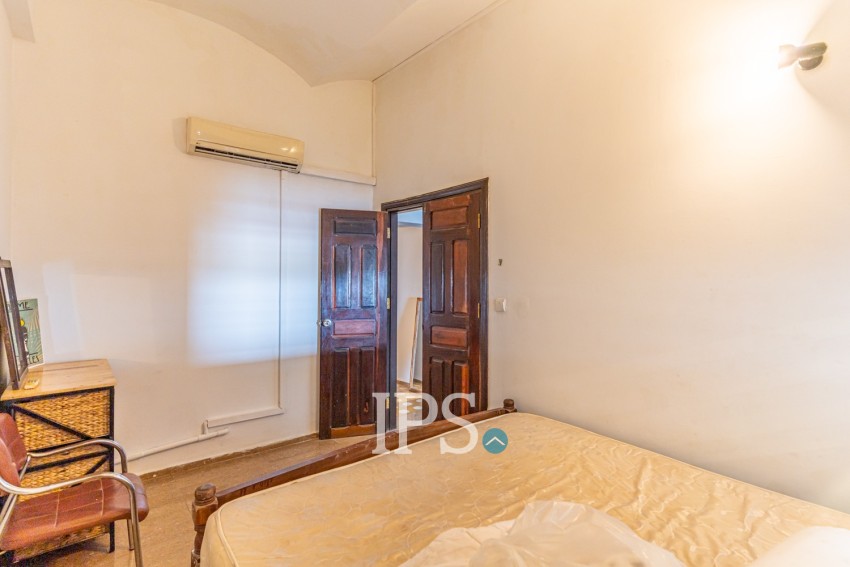 Renovated 1 Bedroom Apartment For Rent - Phsar Kondal 1, Phnom Penh