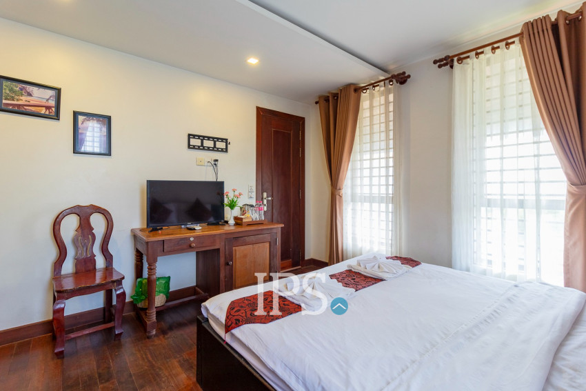 9 Bedroom Guesthouse For Rent - Svay Dungkum, Siem Reap