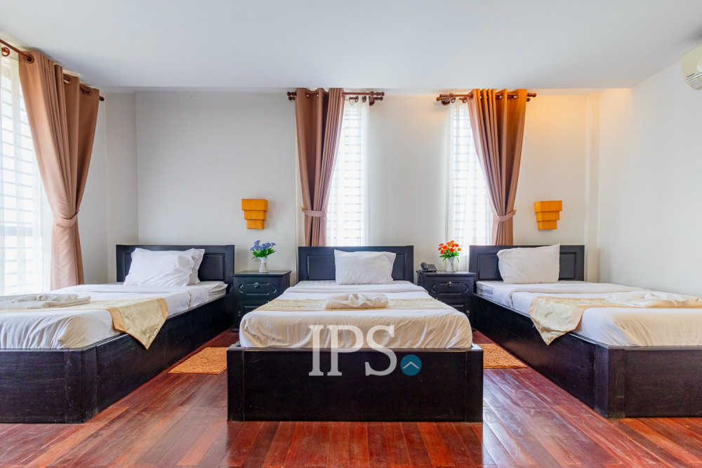9 Bedroom Guesthouse For Rent - Svay Dungkum, Siem Reap - Image 7
