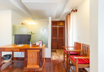 9 Bedroom Guesthouse For Rent - Svay Dungkum, Siem Reap thumbnail