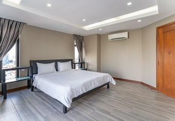 4 Bedroom Penthouse Serviced Apartment For Rent - Phsar Daeum Thkov, Phnom Penh thumbnail