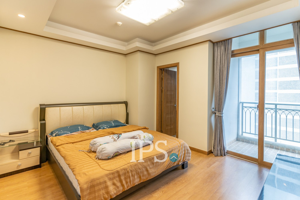12nd Floor 2 Bedroom Condo For Sale - DeCastle Royal, BKK1, Phnom Penh - Image 11