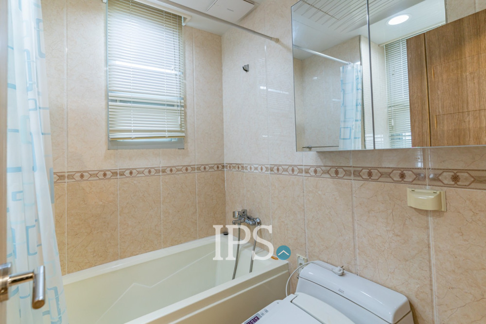 12nd Floor 2 Bedroom Condo For Sale - DeCastle Royal, BKK1, Phnom Penh - Image 18