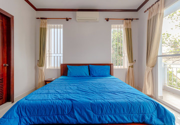3 Bedroom Apartment For Rent - Slor Kram, Siem Reap thumbnail