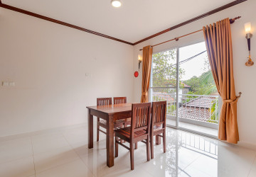 3 Bedroom Apartment For Rent - Slor Kram, Siem Reap thumbnail