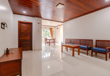 3 Bedroom Apartment For Rent - Slor Kram, Siem Reap thumbnail