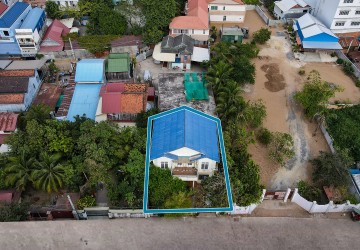 5 Bedroom House For Sale - Takhmao, Phnom Penh thumbnail