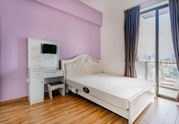 1 Bedroom Serviced Apartment For Rent - BKK3, Phnom Penh thumbnail