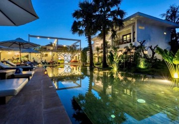 10 Bedroom Boutique Hotel For Sale - Wat BoWat Damnak, Siem Reap thumbnail