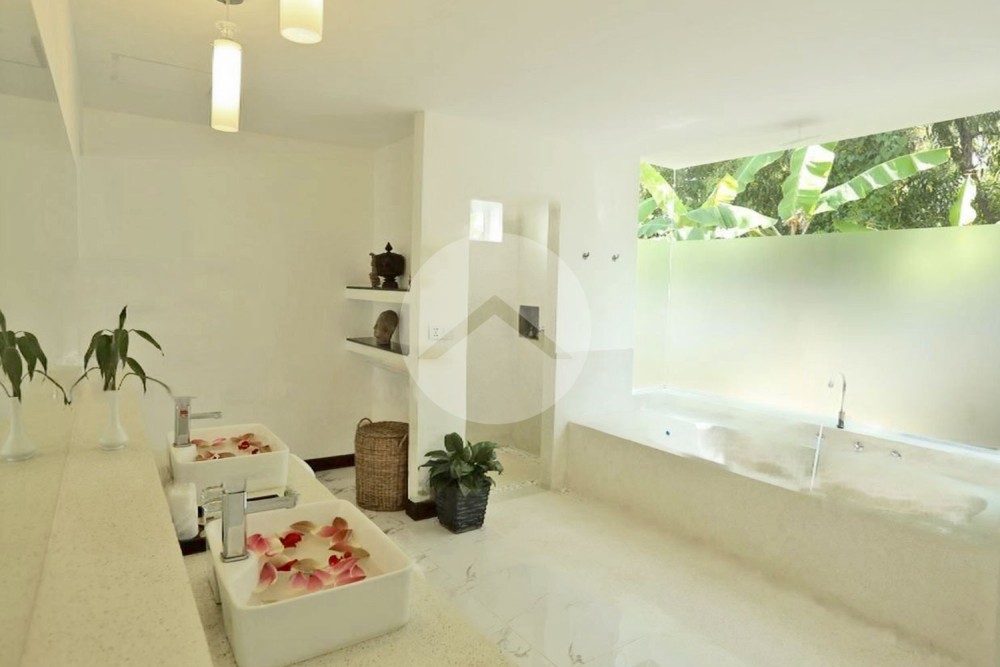 10 Bedroom Boutique Hotel For Sale - Wat Bo/Wat Damnak, Siem Reap - Image 7