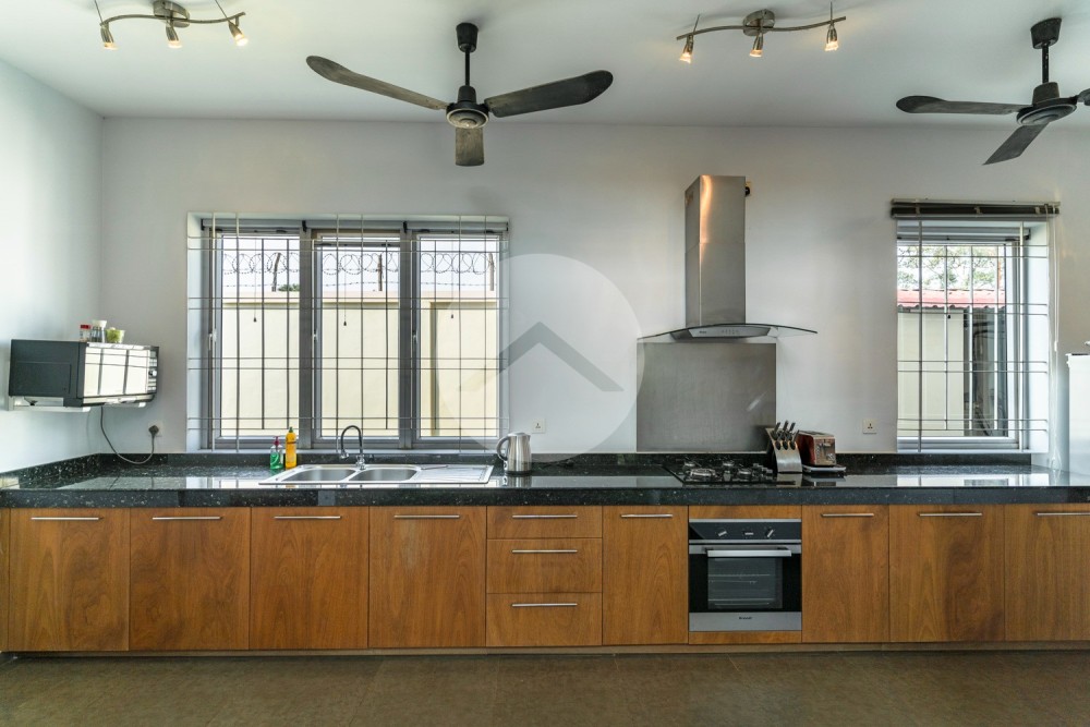 3 Bedroom Modern Villa For Sale - Sangkat Siem Reap, Siem Reap - Image 16