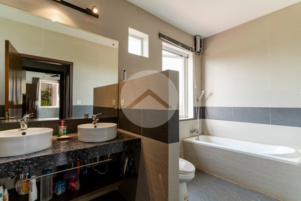 3 Bedroom Modern Villa For Sale - Sangkat Siem Reap, Siem Reap - Image 42