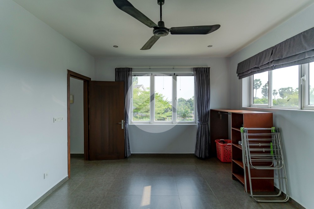 3 Bedroom Modern Villa For Sale - Sangkat Siem Reap, Siem Reap - Image 28