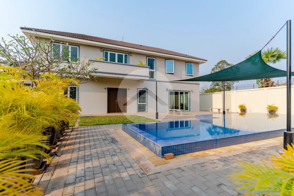 3 Bedroom Modern Villa For Sale - Sangkat Siem Reap, Siem Reap - Image 35