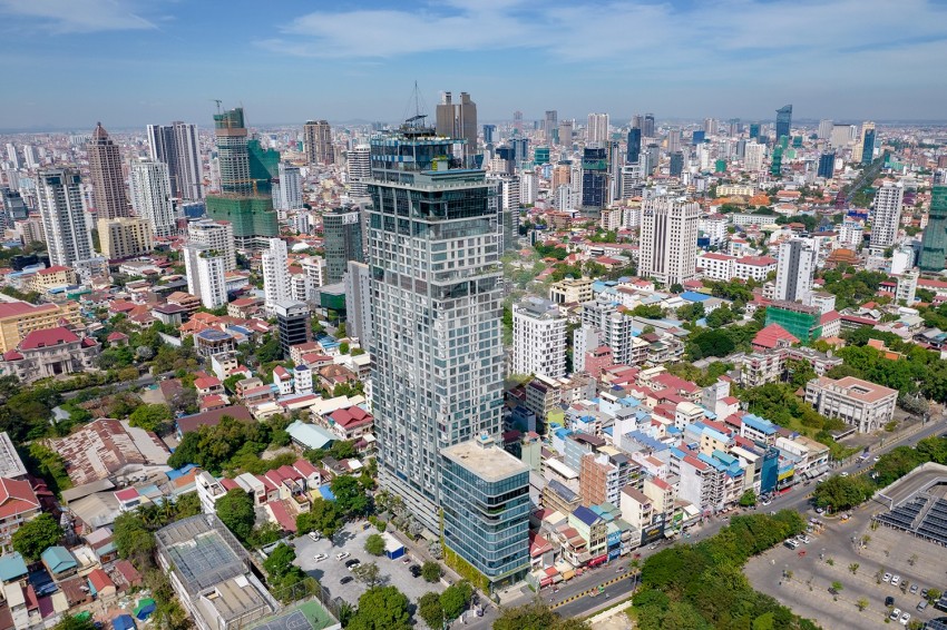 22nd Floor Studio  Apartment For Sale - Tonle Bassac, Phnom Penh