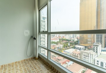 3 Bedroom Condo For Rent - De Castle Royal, BKK1, Phnom Penh thumbnail