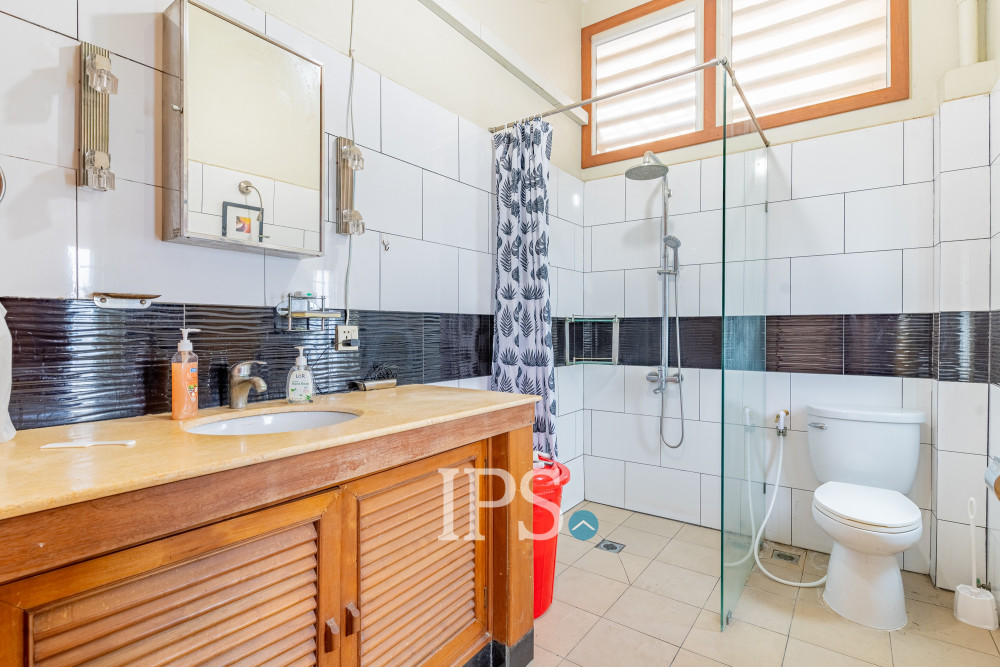 Renovated 1 Bedroom Apartment For Sale - Boeng Prolit, Phnom Penh - Image 13 Renovated 1 Bedroom Apartment For Sale - Boeng Prolit, Phnom Penh - Image 13