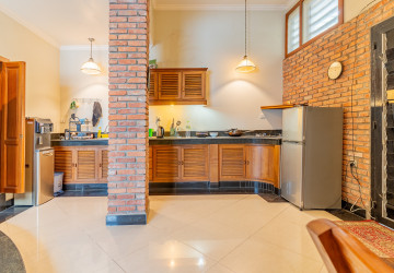 Renovated 1 Bedroom Apartment For Sale - Boeng Prolit, Phnom Penh photo 6
