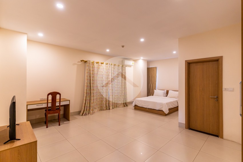 2 Bedroom Serviced Apartment For Rent- Chakto Mukh, Phnom Penh