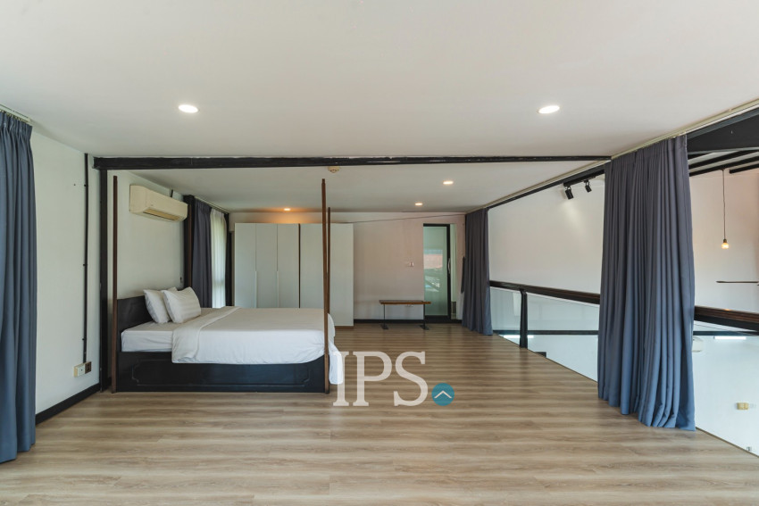 3 Bedroom Duplex Apartment for Rent - Wat Phnom, Phnom Penh