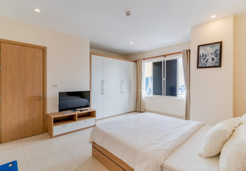 1 Bedroom Serviced Apartment For Rent - Chakto Mukh, Phnom Penh thumbnail