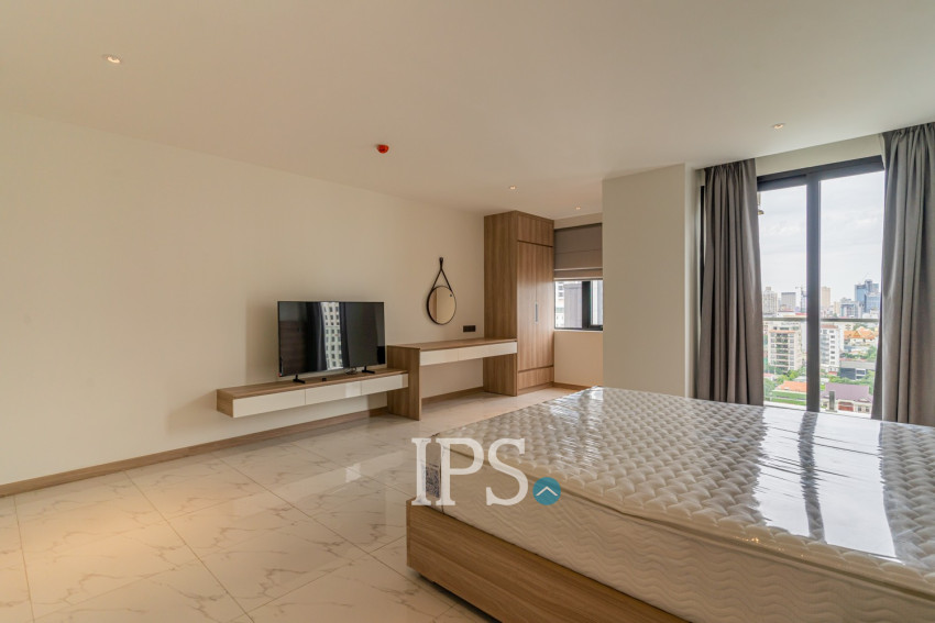 4 Bedroom Serviced Apartment For Rent - BKK1, Phnom Penh