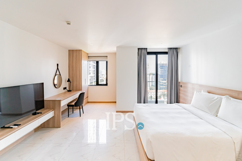 4 Bedroom Serviced Apartment For Rent - BKK1, Phnom Penh