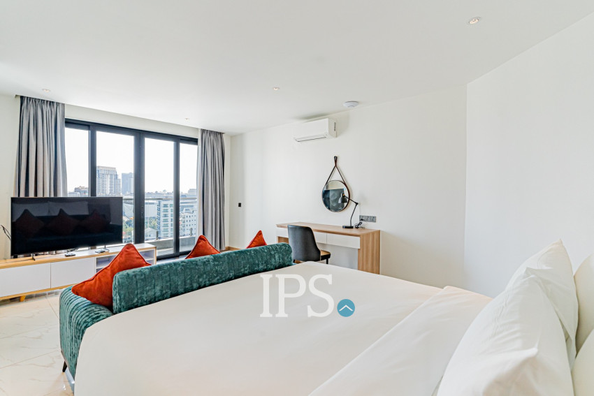 4 Bedroom Serviced Apartment For Rent - BKK1, Phnom Penh