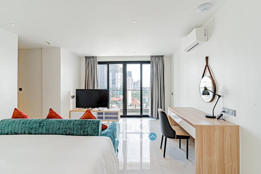 4 Bedroom Serviced Apartment For Rent - BKK1, Phnom Penh