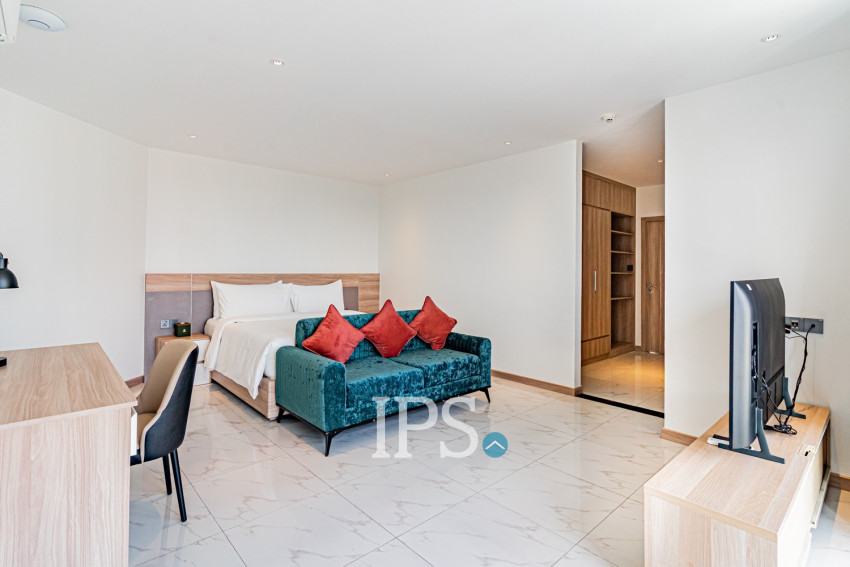 4 Bedroom Serviced Apartment For Rent - BKK1, Phnom Penh