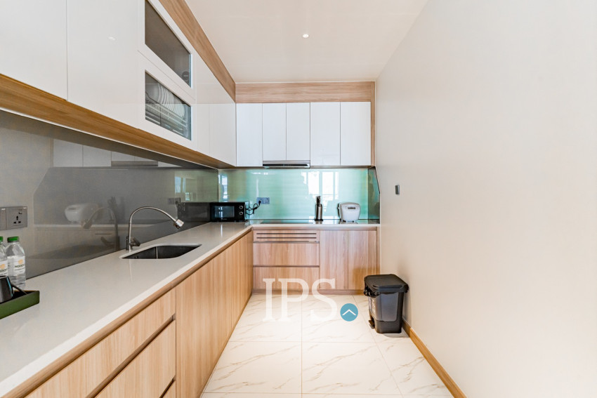 4 Bedroom Serviced Apartment For Rent - BKK1, Phnom Penh