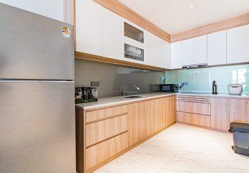 4 Bedroom Serviced Apartment For Rent - BKK1, Phnom Penh thumbnail