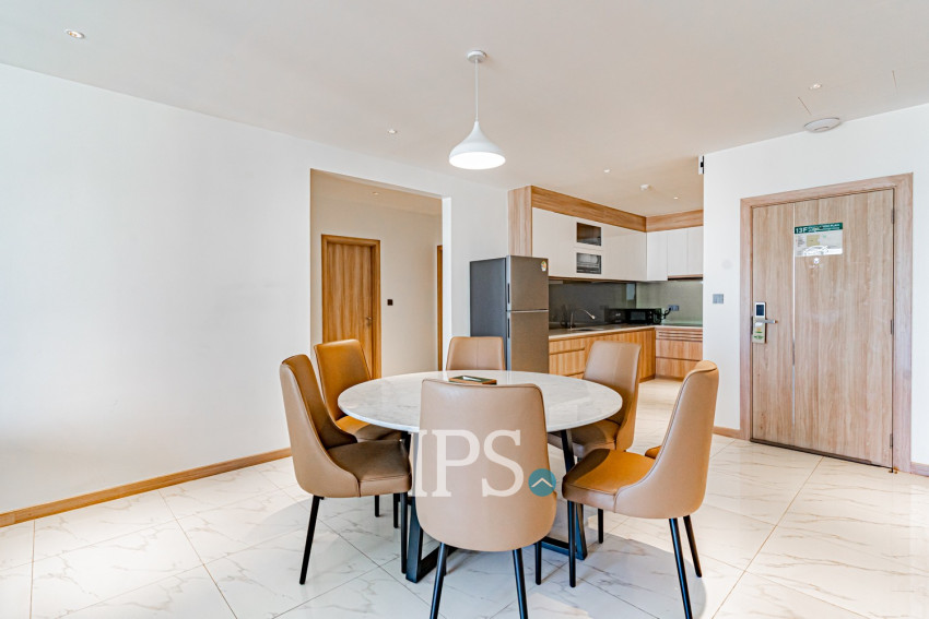 4 Bedroom Serviced Apartment For Rent - BKK1, Phnom Penh