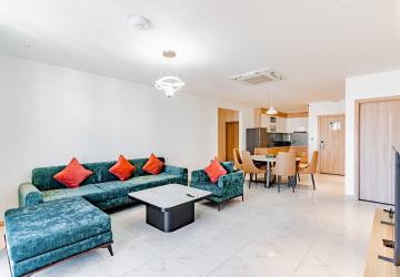 4 Bedroom Serviced Apartment For Rent - BKK1, Phnom Penh thumbnail