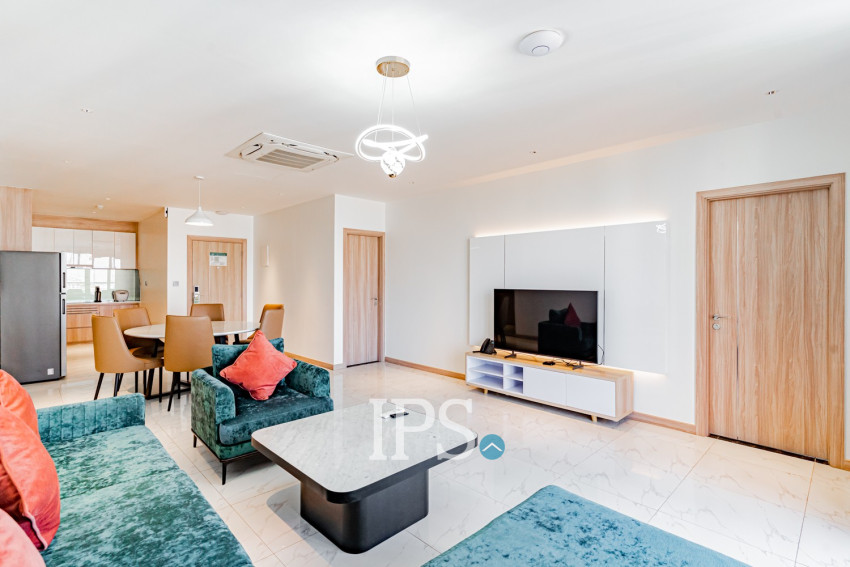 4 Bedroom Serviced Apartment For Rent - BKK1, Phnom Penh