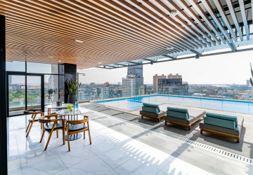 4 Bedroom Serviced Apartment For Rent - BKK1, Phnom Penh thumbnail