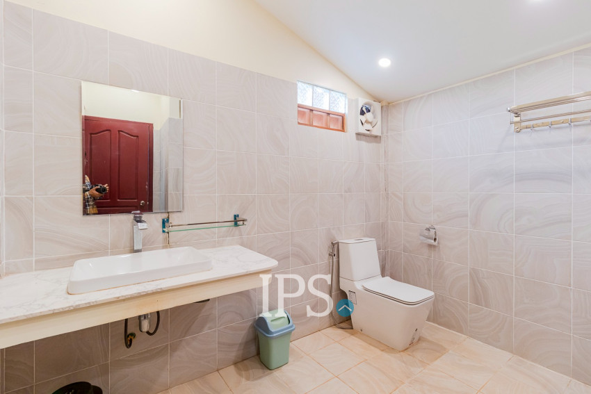 2 Bedroom Wooden Villa  for  Rent - Pouk, Siem Reap