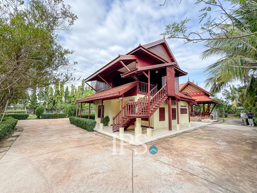 2 Bedroom Wooden Villa  for  Rent - Pouk, Siem Reap