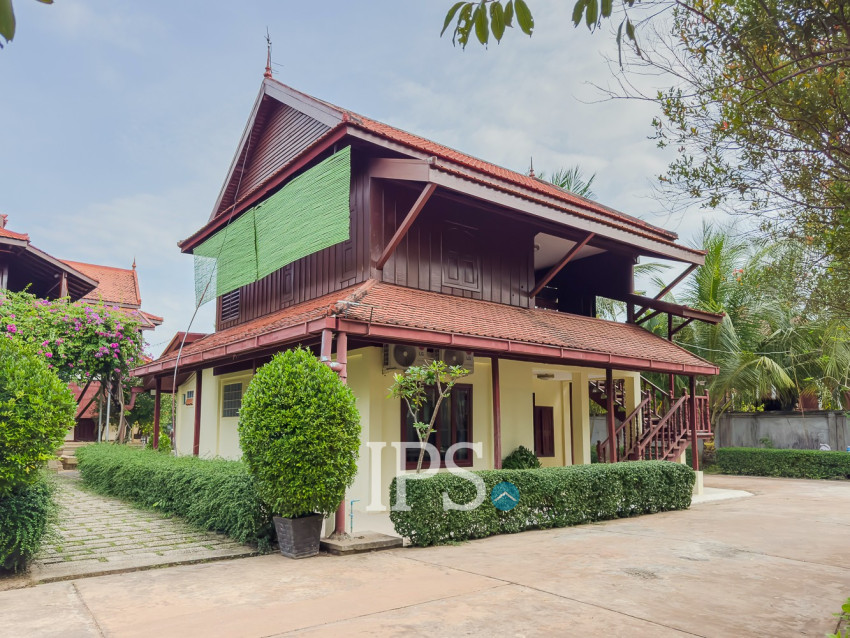 2 Bedroom Wooden Villa  for  Rent - Pouk, Siem Reap