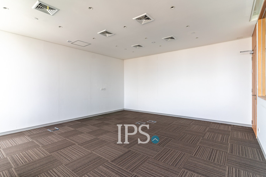 121 Sqm Office Space For Rent - Wat Phnom, Phnom Penh